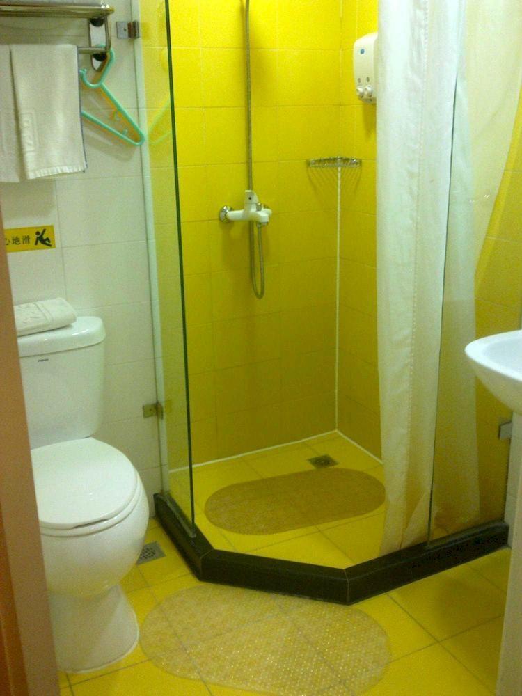 Home Inn Guangzhou Guangdong University Of Foreign Studies Baiyun Avenue Ngoại thất bức ảnh