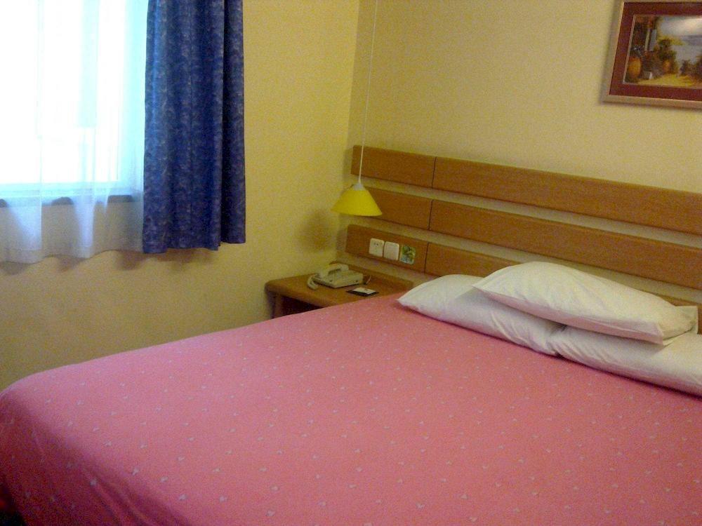 Home Inn Guangzhou Guangdong University Of Foreign Studies Baiyun Avenue Ngoại thất bức ảnh